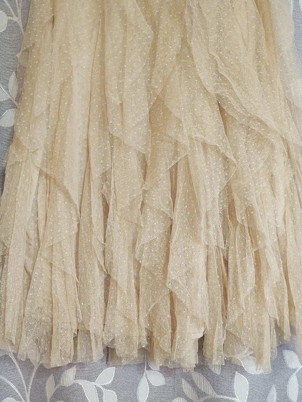 Fashion Express Beige Tiered Tulle Midi Skirt size XL